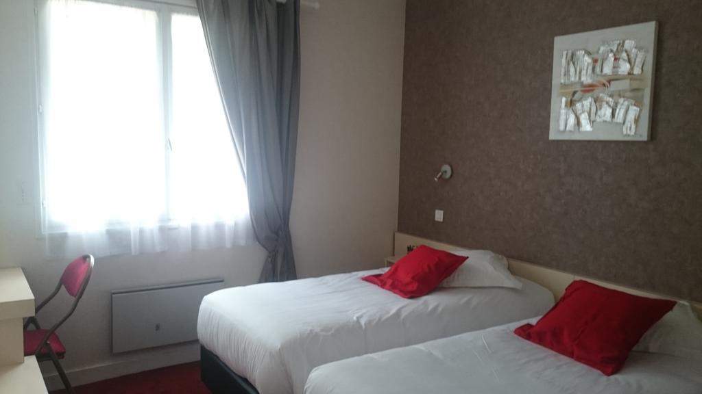 Hotel Le Roudou Фуенан Екстериор снимка