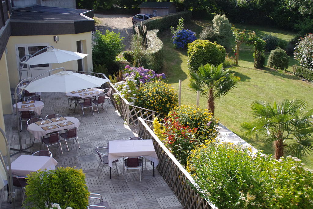 Hotel Le Roudou Фуенан Екстериор снимка