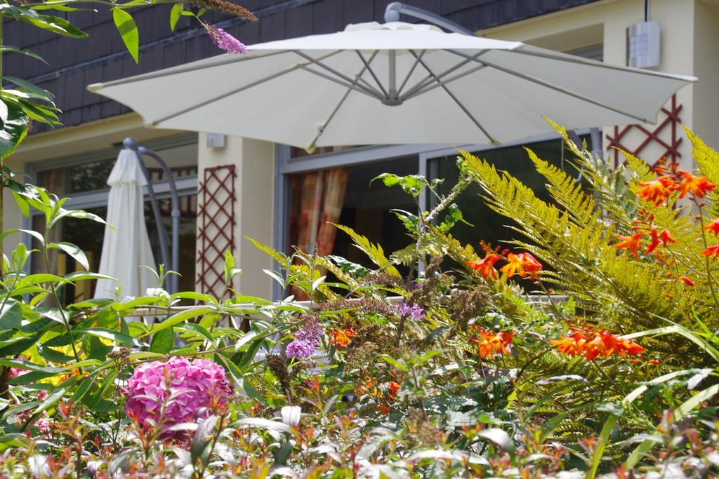 Hotel Le Roudou Фуенан Екстериор снимка