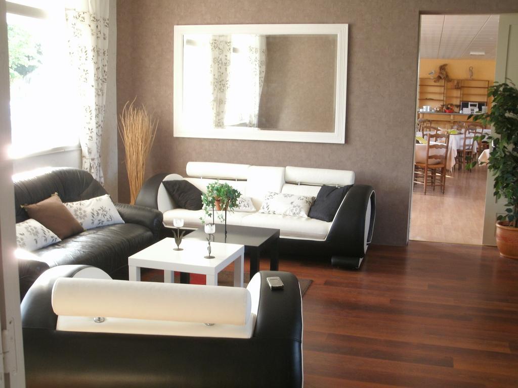 Hotel Le Roudou Фуенан Екстериор снимка