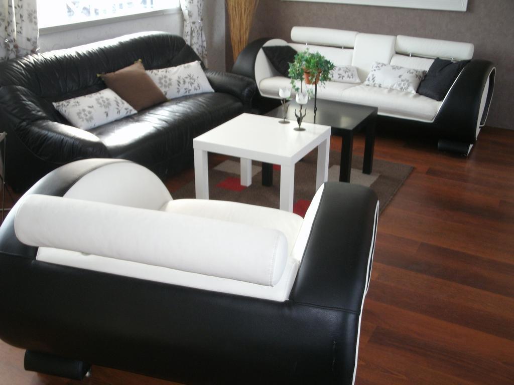 Hotel Le Roudou Фуенан Екстериор снимка