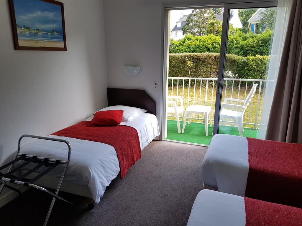 Hotel Le Roudou Фуенан Екстериор снимка