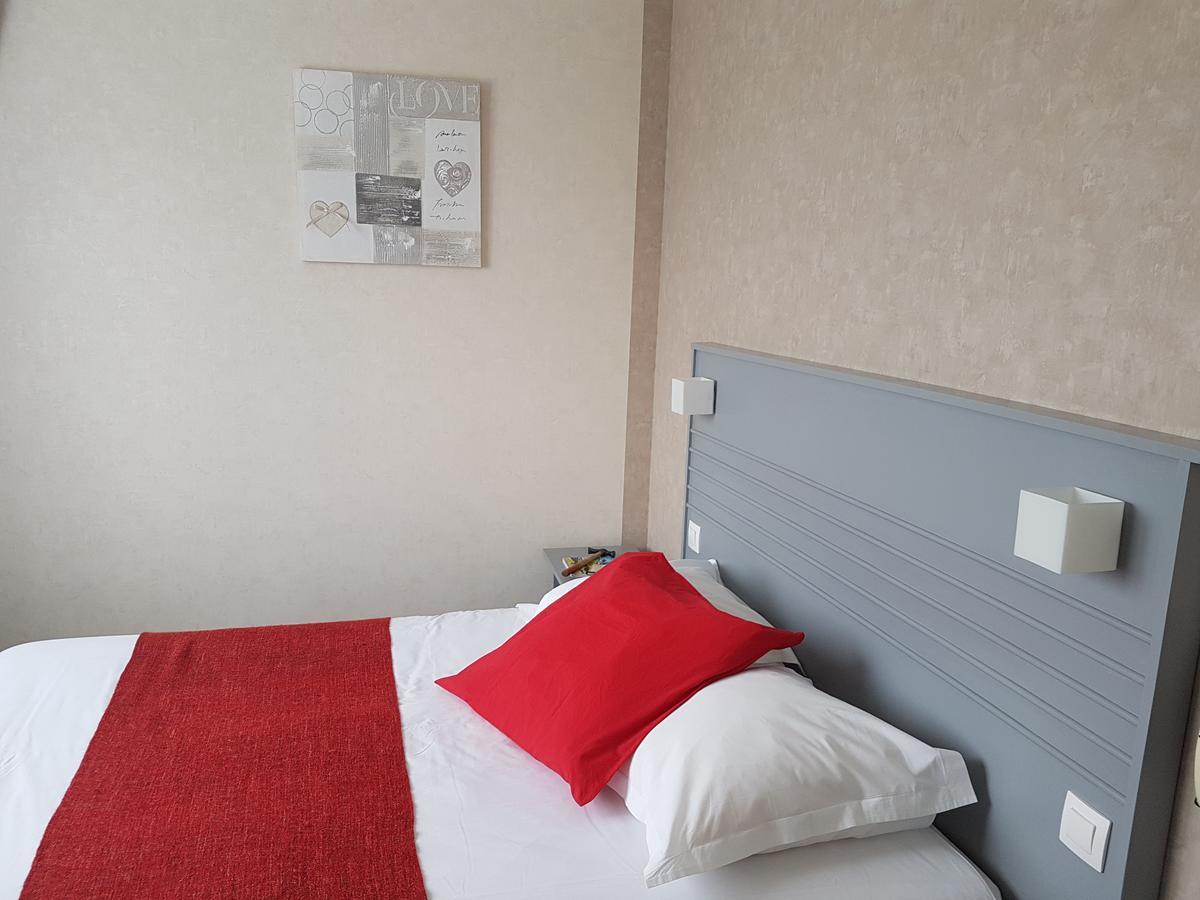 Hotel Le Roudou Фуенан Екстериор снимка